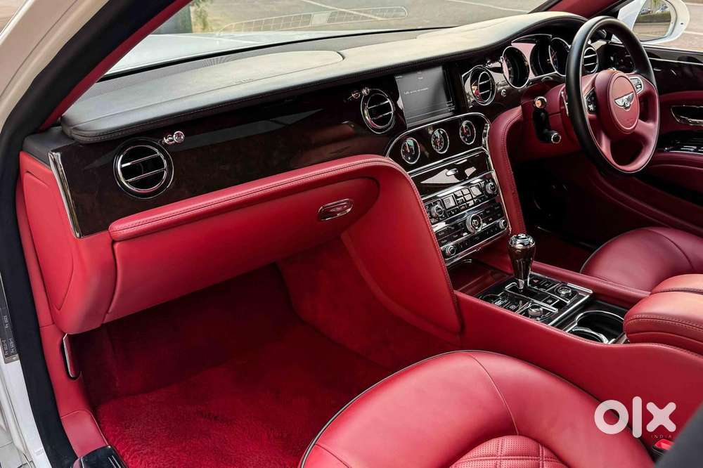 Bentley Mulsanne V8, 2015, Petrol