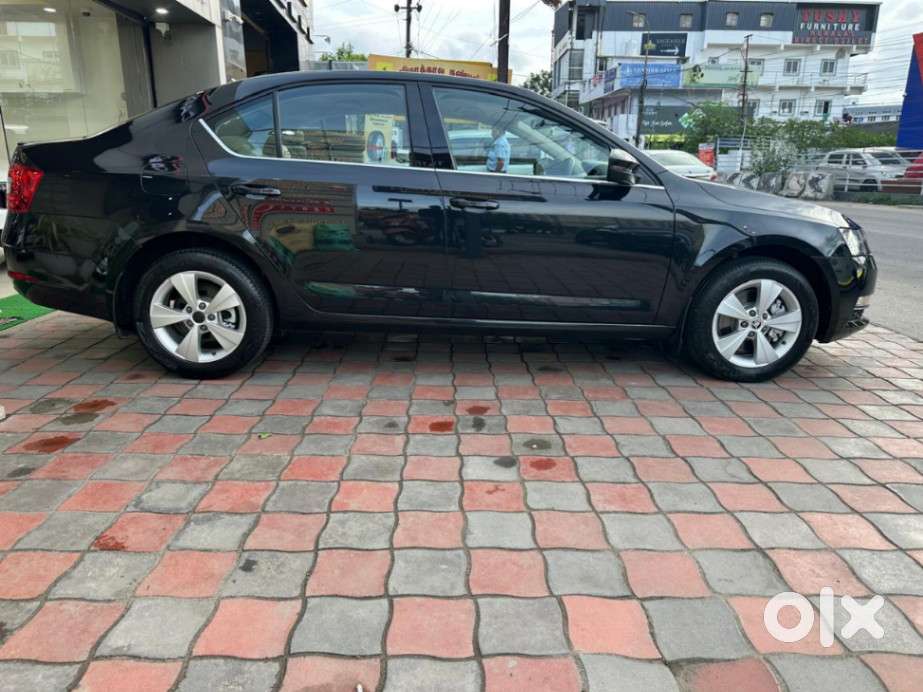 Skoda Octavia 1.8 Tsi Style Plus At, 2018, Petrol