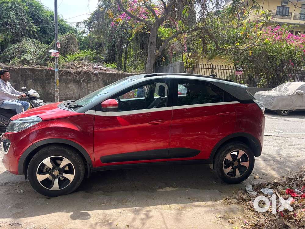 Tata Nexon 1.2 Revotron Xza Plus Dualtone, 2018, Diesel