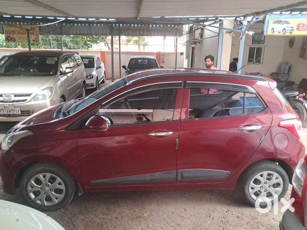 Hyundai Grand I10 1.2 Crdi Sportz, 2016, Petrol