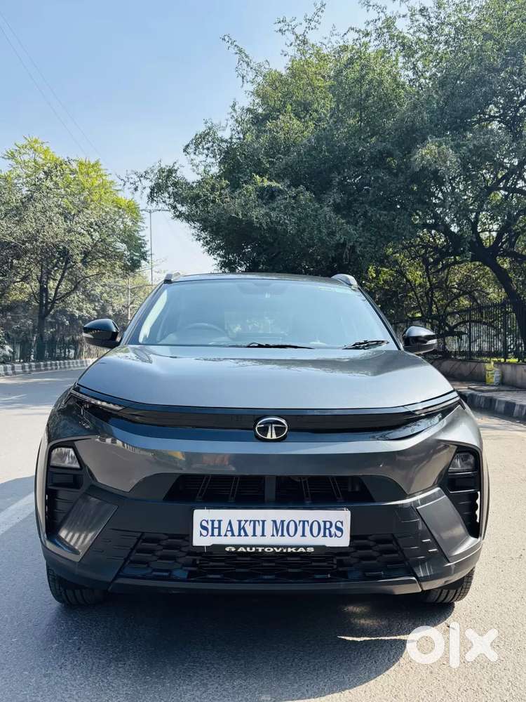 Tata Nexon, 2025, Petrol