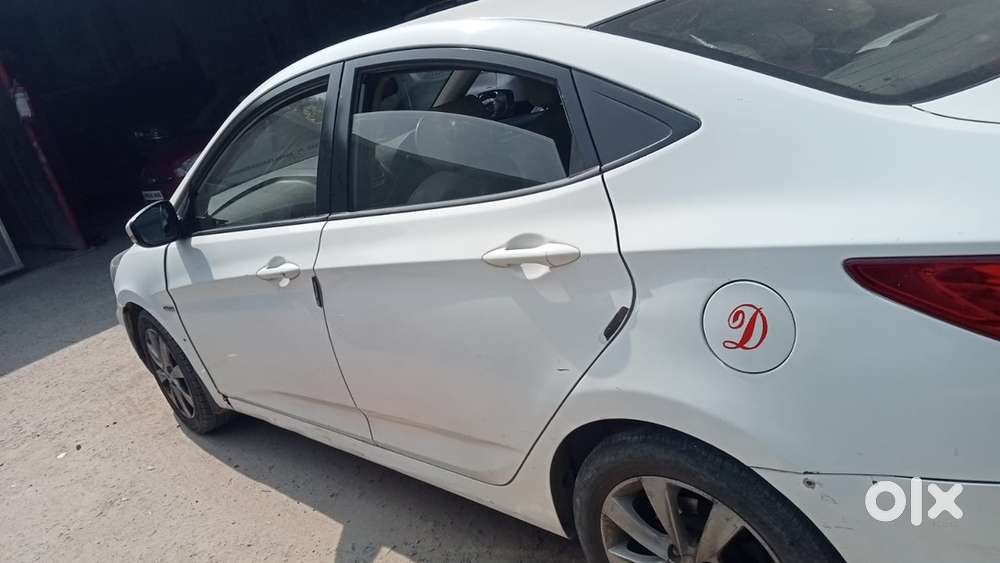 Hyundai Verna Fluidic Diesel 2012