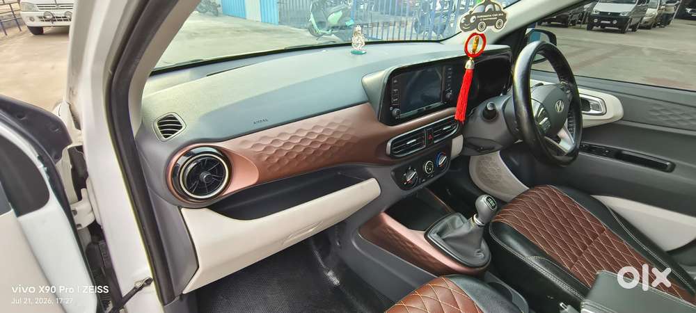 Hyundai Aura 1.2 Sx Cng, 2024, Petrol