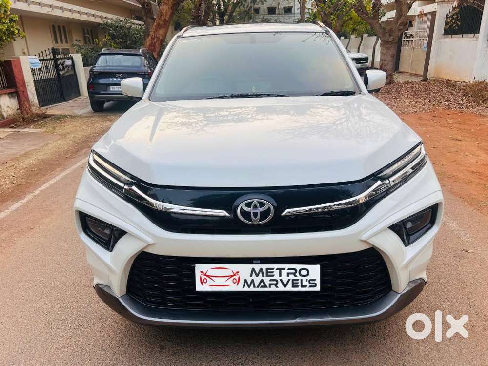 Toyota Urban Cruiser Hyryder 1.5 V Hybrid, 2024, Petrol