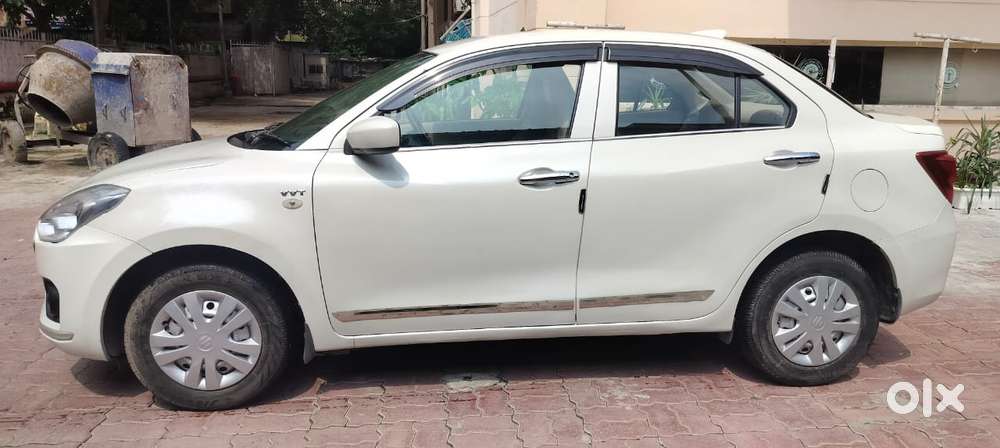 Maruti Suzuki Dzire 1.2 Vxi, 2019, Petrol