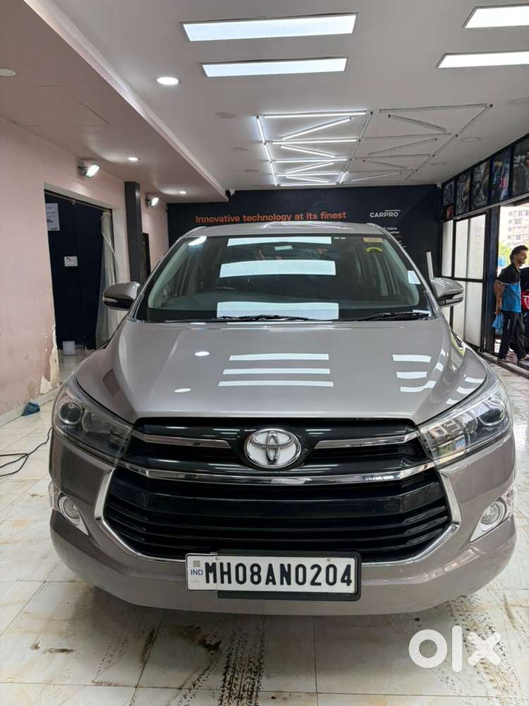 Toyota Innova Crysta 2017