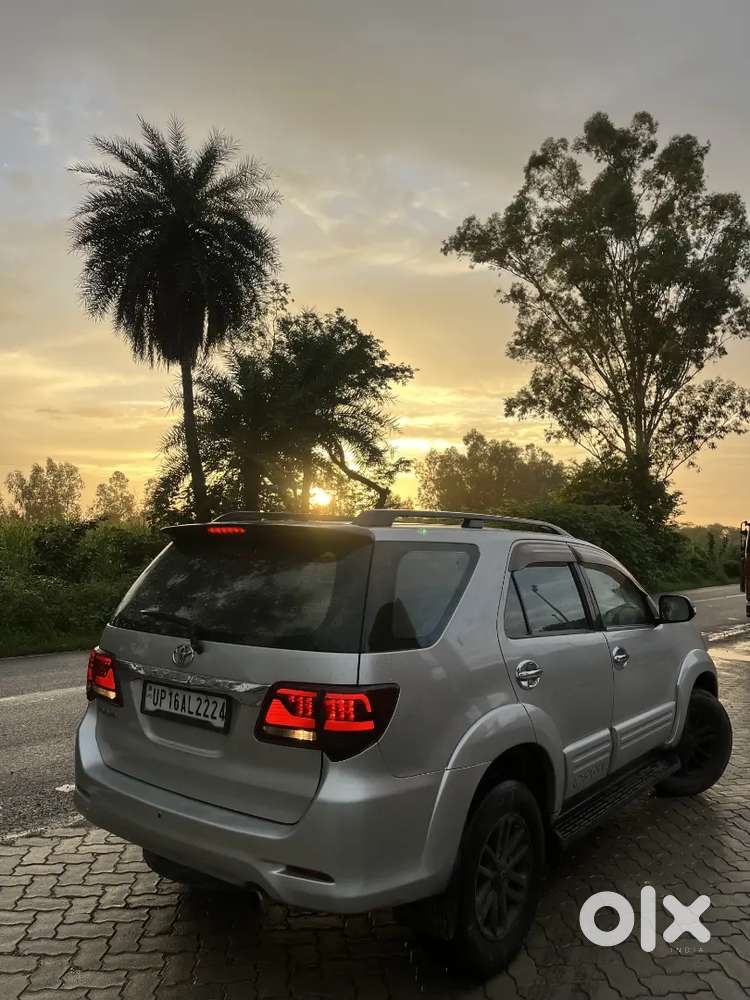 Toyota Fortuner 2012 Diesel Manual