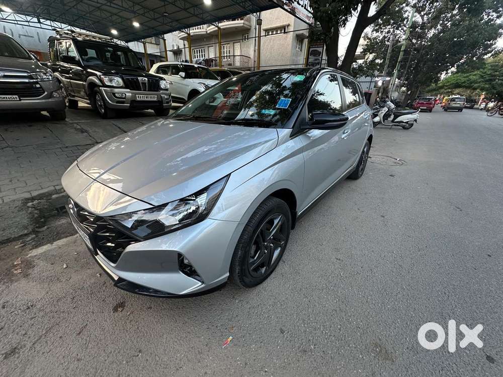 Hyundai i20 Sportz Plus Dual Tone, 2021, Petrol