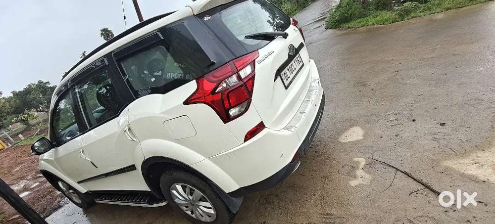 Mahindra Xuv500 W7