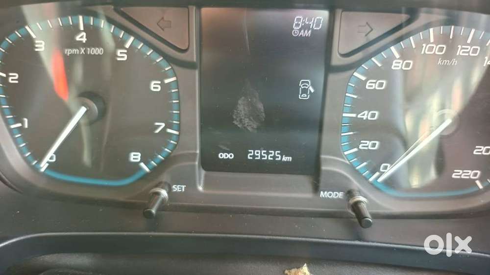 2020 Tata Altroz Xt Petrol  Only 29,525 Km  Company Serviced  ₹6.90