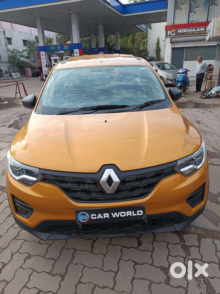 Renault Triber 1.0 Rxe, 2020, Petrol