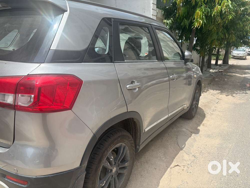 Maruti Suzuki Brezza 2020 Diesel New Tire, New Battery Full Insured