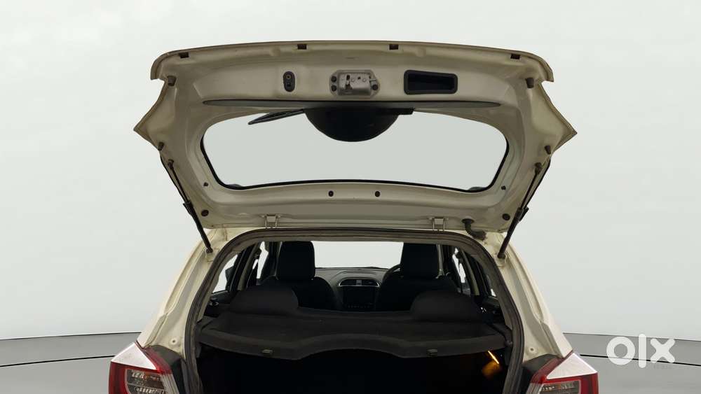 Tata Tiago 1.2 Revotron Xz, 2017, Petrol