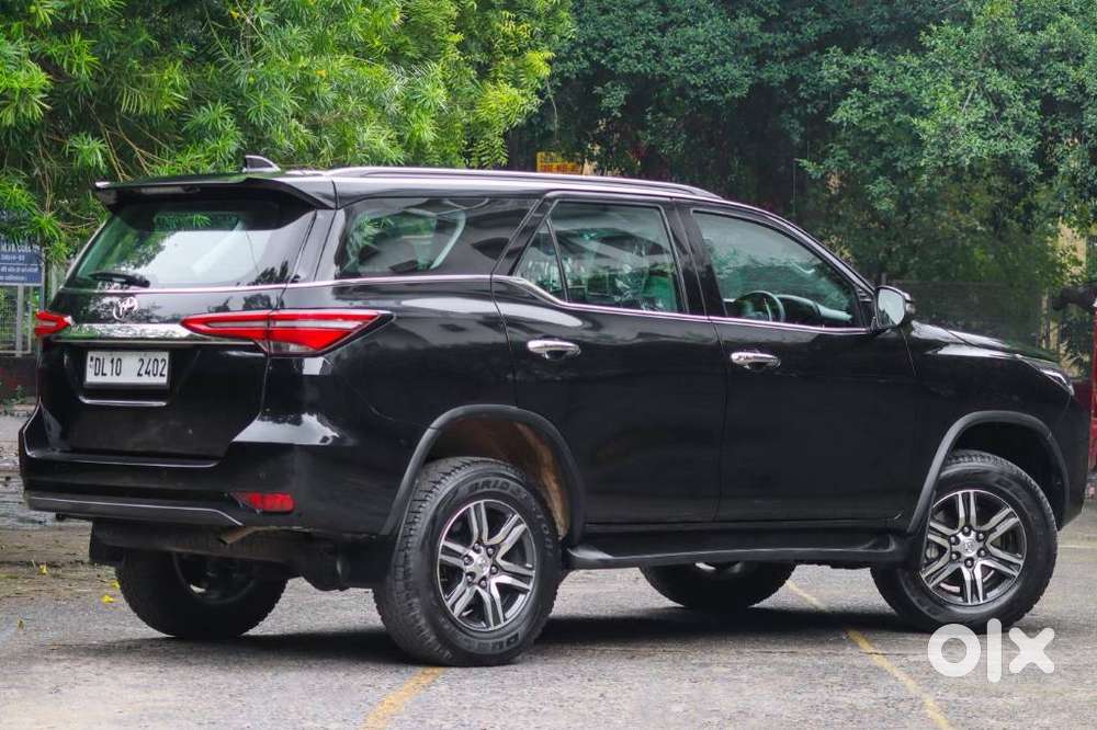 Toyota Fortuner 4x2 At 2.7 Petrol, 2025, Petrol