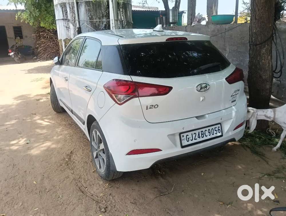 Hyundai I20 2015 Diesel 85000 Km Driven