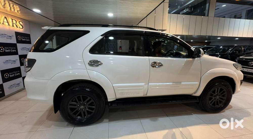 Toyota Fortuner 3.0 4x2 Mt, 2015, Diesel