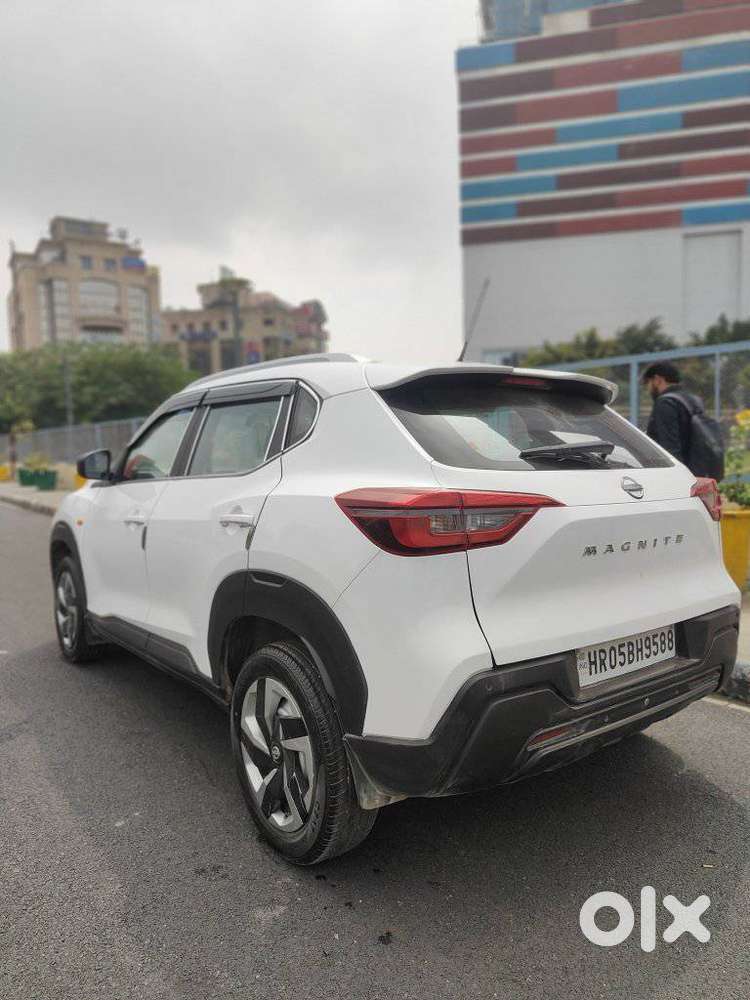 Nissan Magnite 1.0 Xv, 2022, Petrol