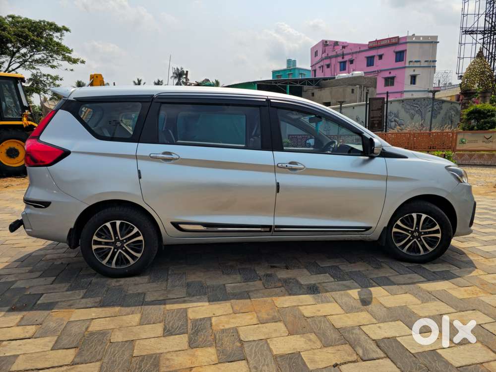 Maruti Suzuki Ertiga Zxi (o) Cng [2022-2023], 2023, Cng & Hybrids