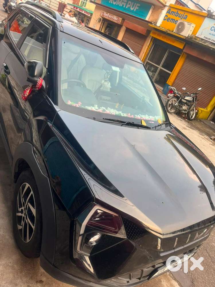 Mahindra Xuv 3xo 2025