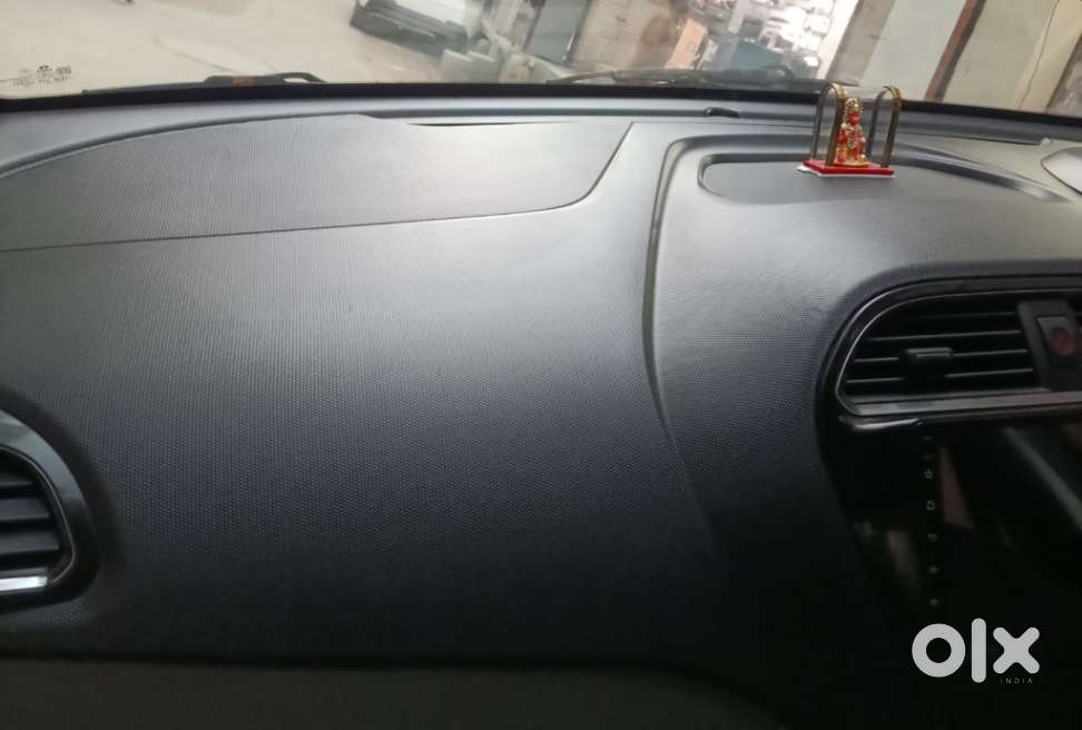 Tata Tiago 1.2 Revotron Xt (o), 2023, Petrol