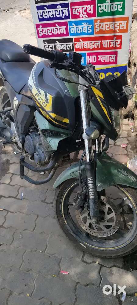 Yamaha FZS 2018 bike