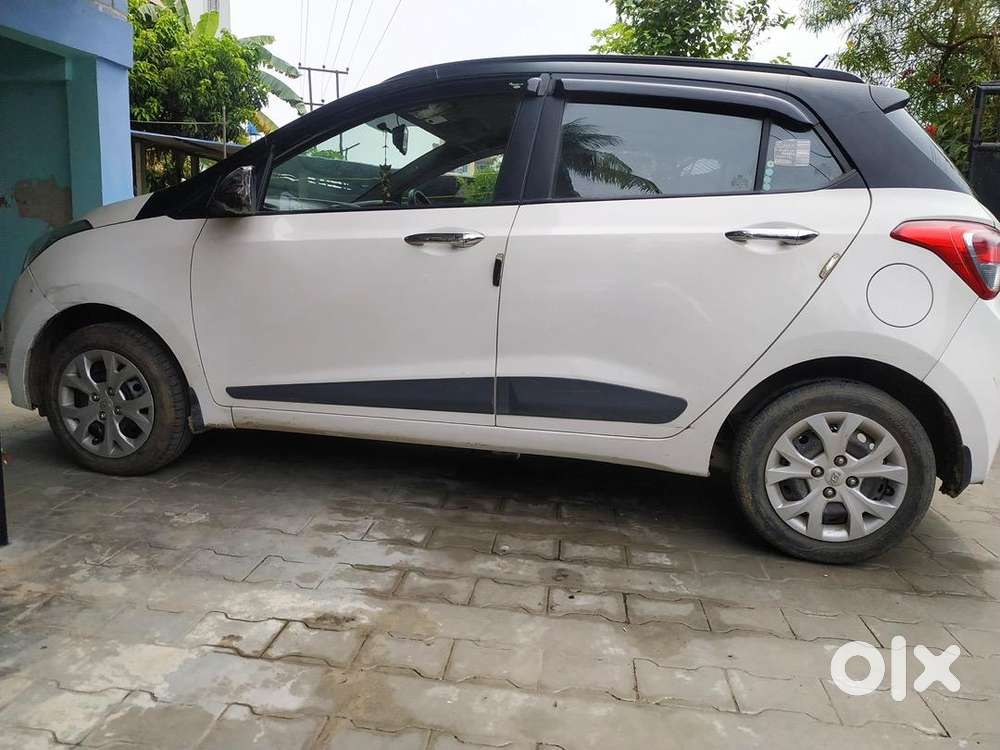 Hyundai Grand I10 2013 Petrol Well Maintained