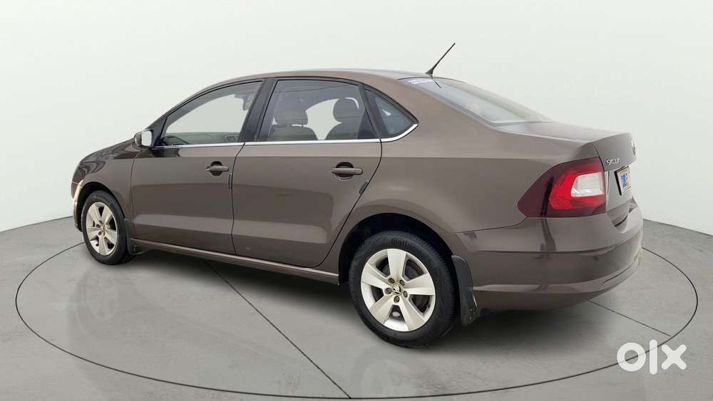 Skoda Rapid 1.0 Ambition Tsi At, 2020, Petrol