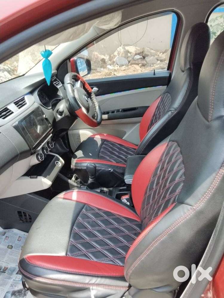 Renault Triber Rxz, 2020, Petrol