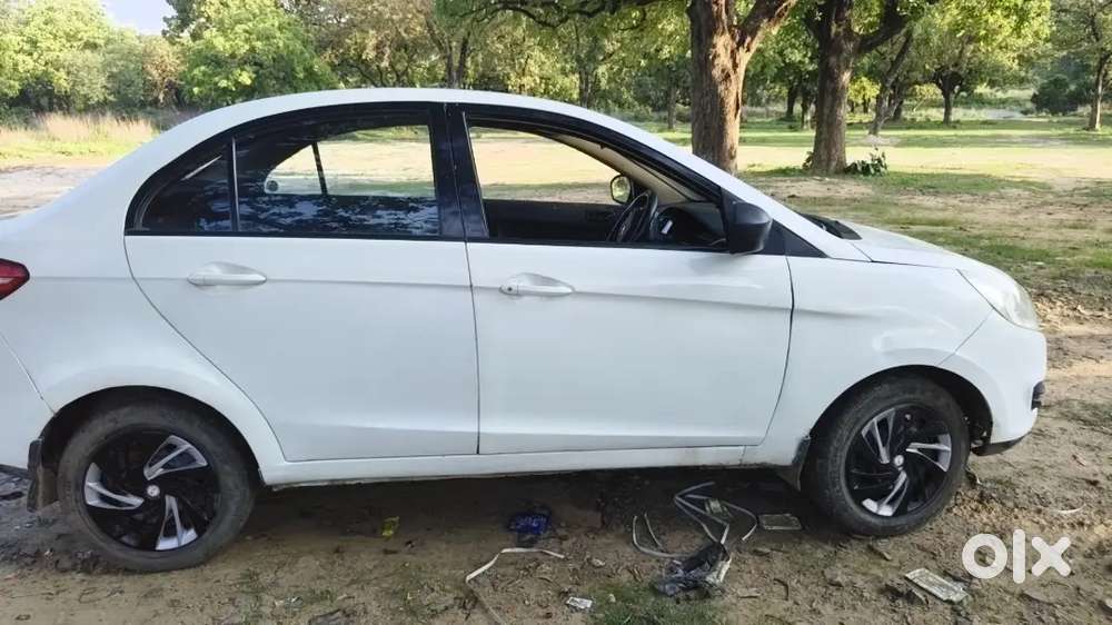 Tata Zest 2015 Diesel 145 Km Driven