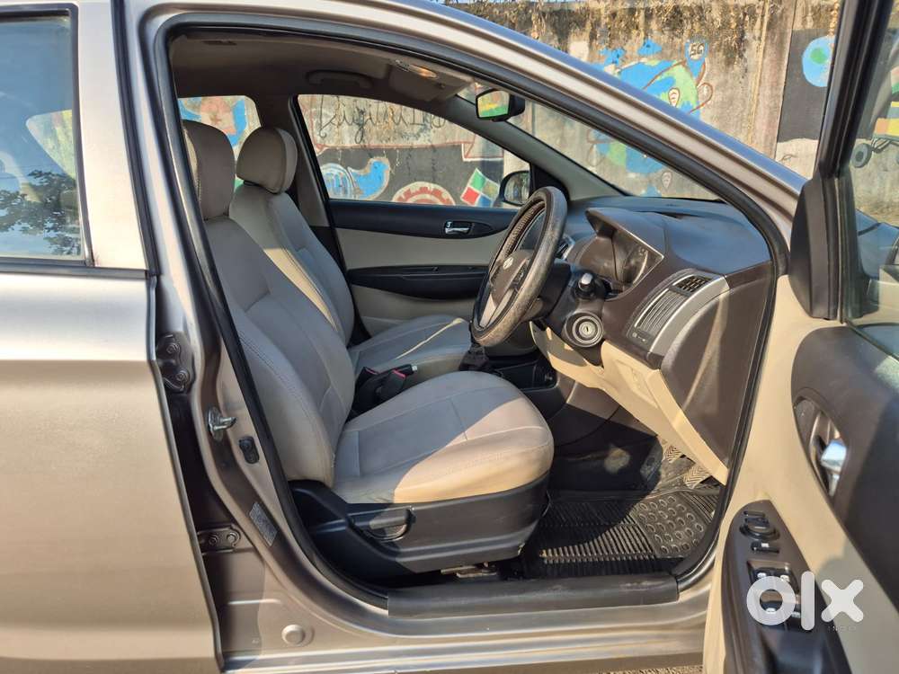 Hyundai I20 Sportz 1.2 Bs-iv, 2012, Petrol