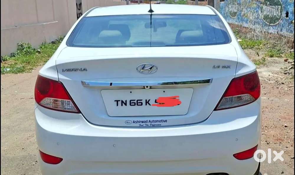 Hyundai Verna Crdi 2014 Diesel Manual