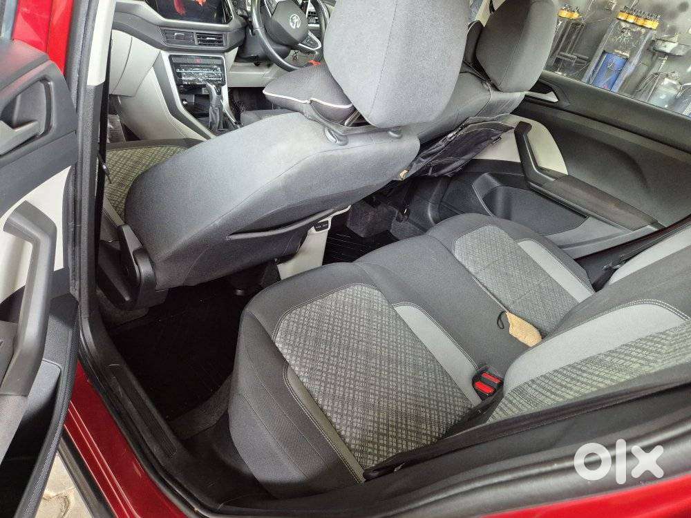 Volkswagen Taigun, 2022, Petrol