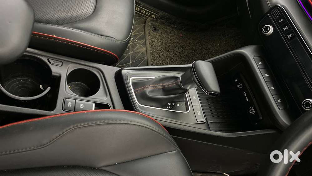 Hyundai Verna Sx (o) 1.5 Turbo Petrol Dct, 2023, Petrol