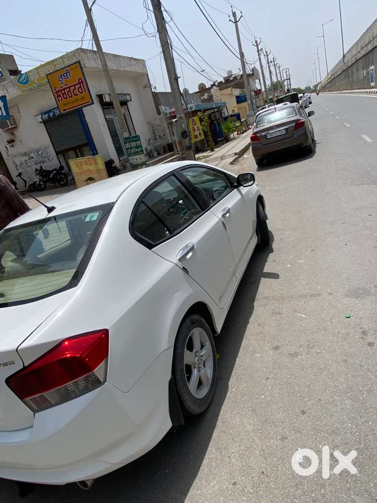 Honda City 2010 Auto With New Instaled Cng Kit With One Year Warranty