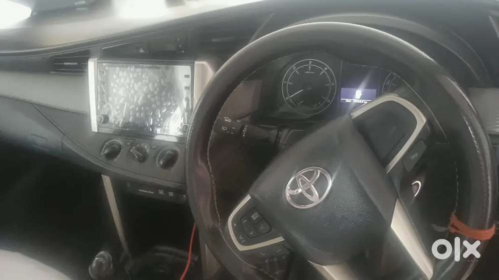 Toyota Innova Crysta 2024