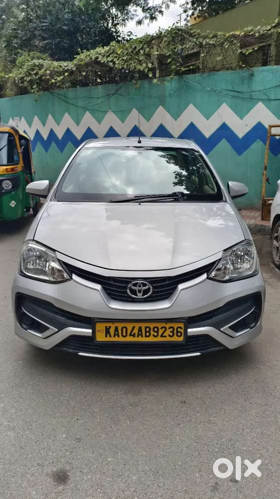 All Services Showroom Maintenance,very Good Condition,all Documents Ru