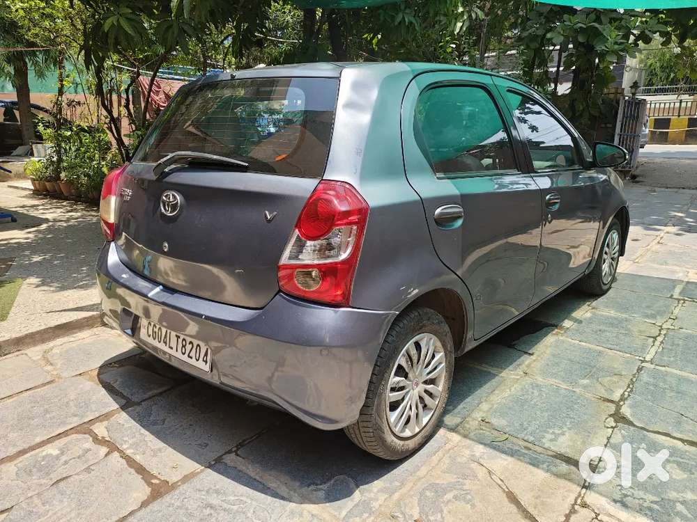 Toyota Etios Liva (petrol, Manual) 1st Owner