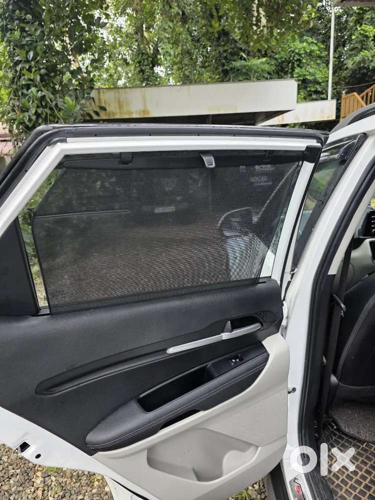 Kia Sonet Htx  Imt Anniversary Edition In White,