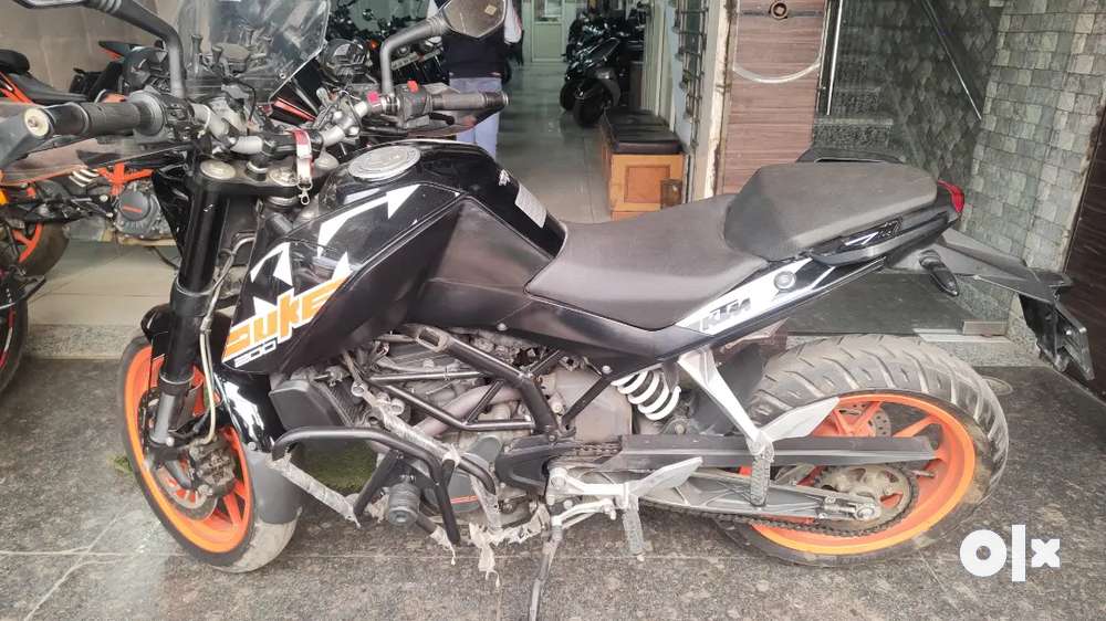 Duke best sale bike olx