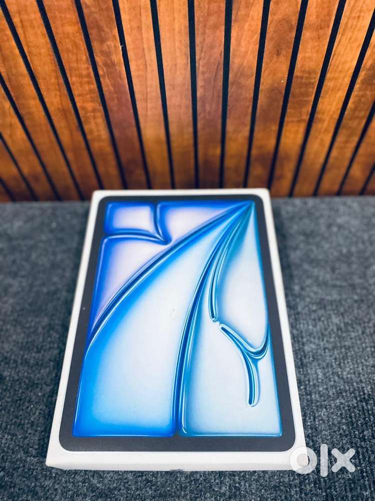 iPad Air 11-inch (M3)Year: 2025 With Apple Pencil Pro - Tablets in