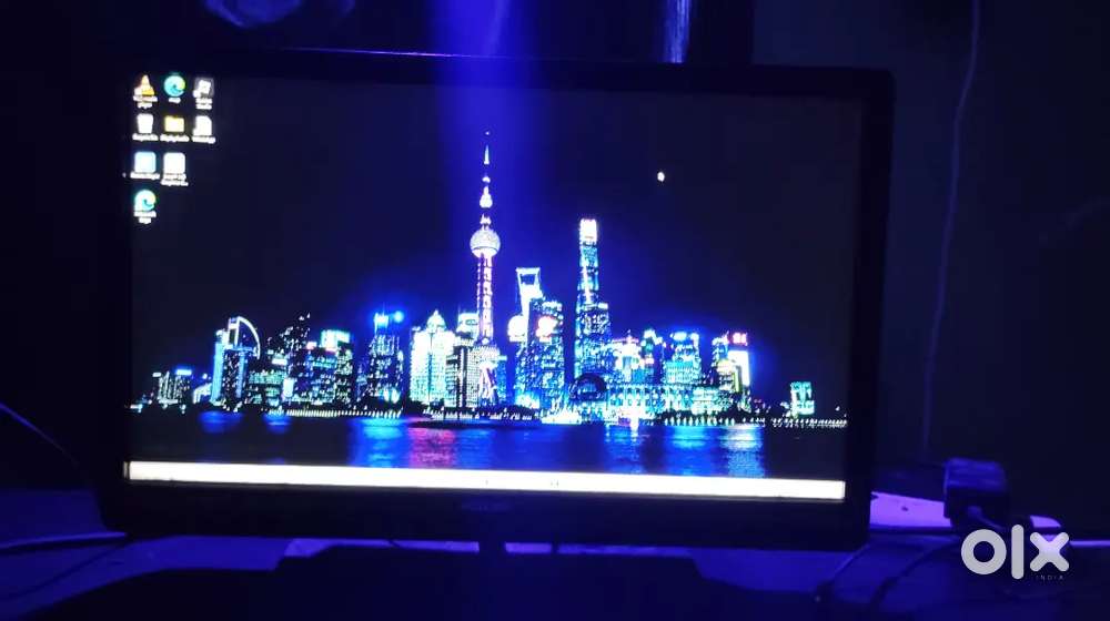 Desktop Windows 11 Intel(R)i3-3220 with monitor inbuilt 40watt speaker