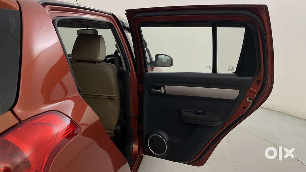 Maruti Suzuki Swift 2004-2010 Vxi Bsiv, 2011, Petrol