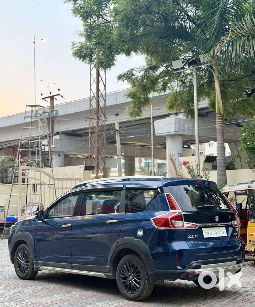 Maruti Suzuki Xl6 Alpha At, 2019, Petrol