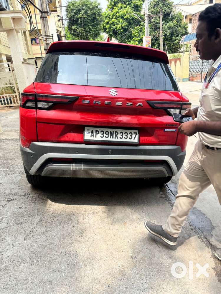 2022 Maruti Brezza Lxi Smart Hybrid