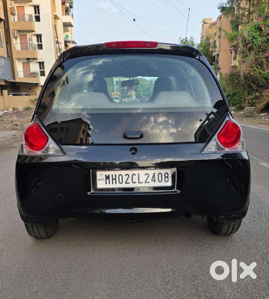 Honda Brio V Mt, 2012, Petrol