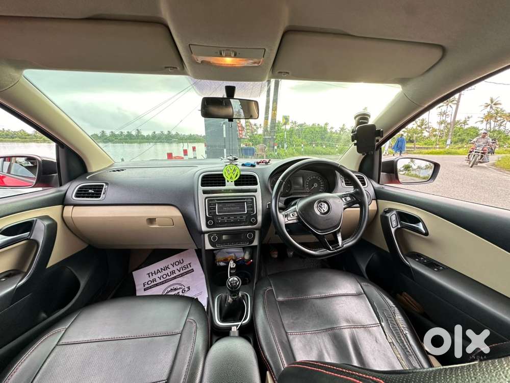 Volkswagen Polo 2015, With Proper Service. Urgent Sale