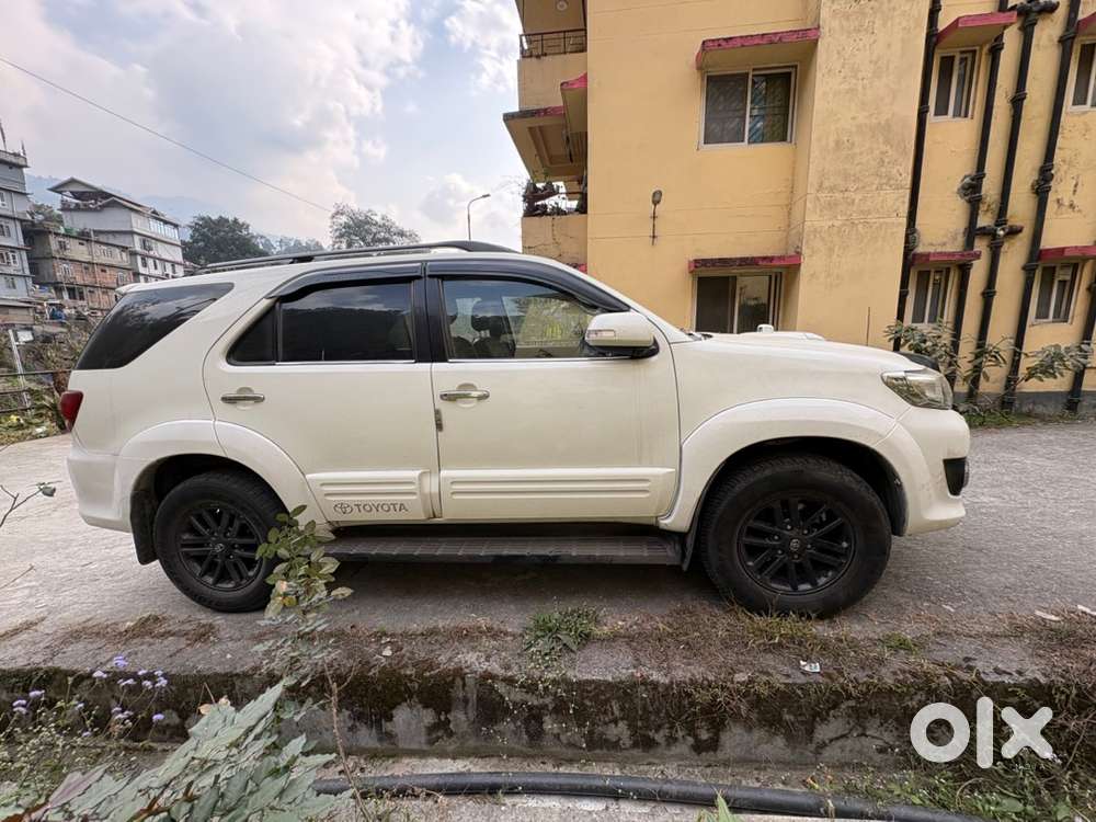 Toyota Fortuner Diesel 2015