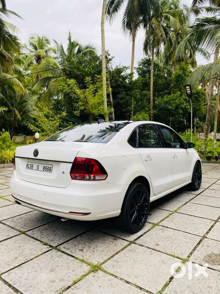 Volkswagen Vento 1.6 Highline Plus 16 Alloy, 2015, Diesel