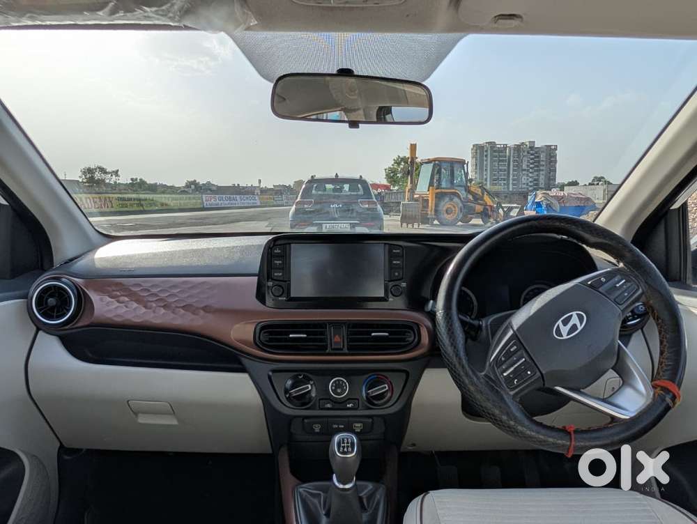 Hyundai Aura 1.2 Sx Cng, 2024, Cng & Hybrids
