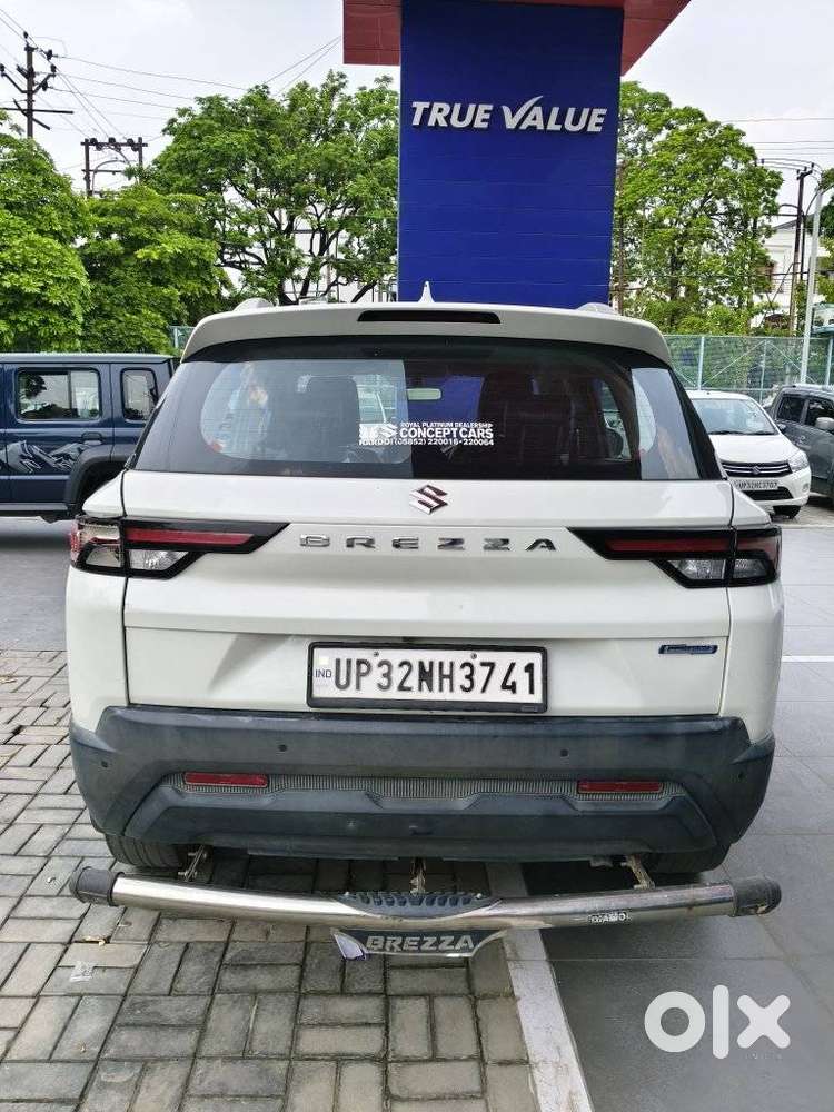 Maruti Suzuki Brezza 1.5 Vxi Smart Hybrid, 2023, Petrol